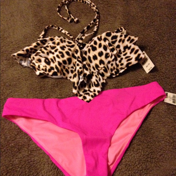 PINK Victoria's Secret Other - Victoria’s Secret swimsuit leopard